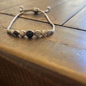 John Hardy JAI Dot Silver Hammered Bracelet Black Sapphire and Spinel